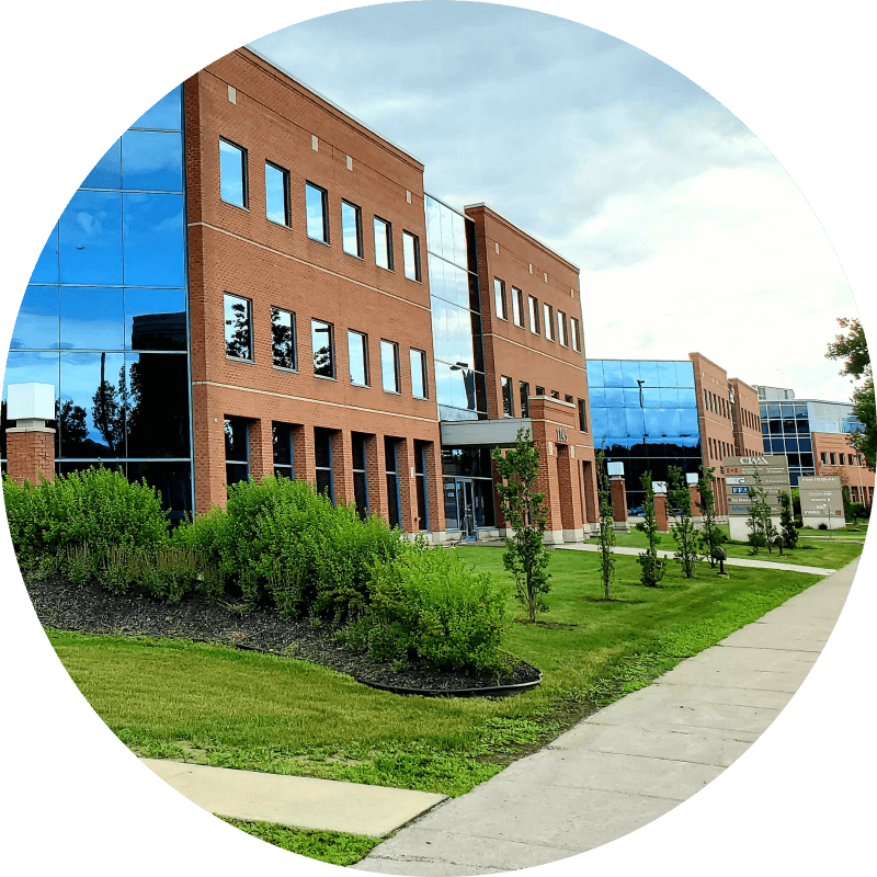 Édifice où sont situé les bureaux de CGSI@SOLUTIONS-TI au 1145, boul., suite 130 Québec (Québec) G2K 2K8